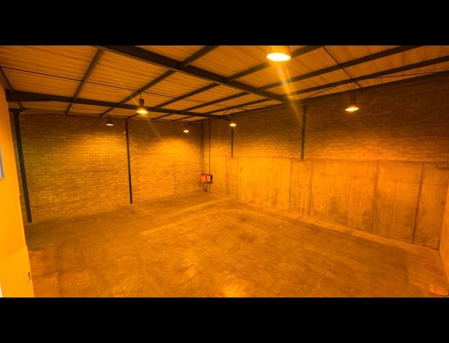449M² WAREHOUSE TO LET IN LINBRO PARK